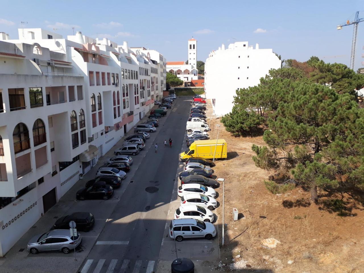 דירות קווארטיירה T2 Tahiti - Terraco, Familiar, Garagem, Wifi מראה חיצוני תמונה