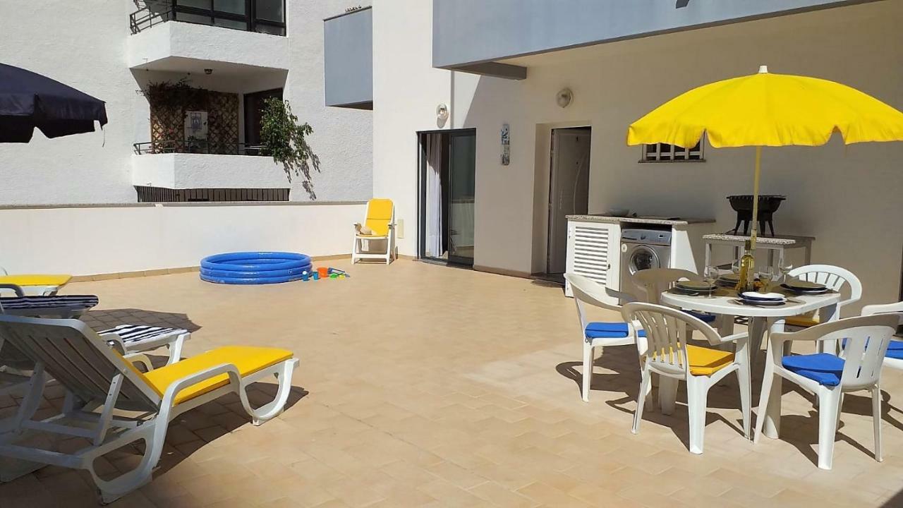 דירות קווארטיירה T2 Tahiti - Terraco, Familiar, Garagem, Wifi מראה חיצוני תמונה