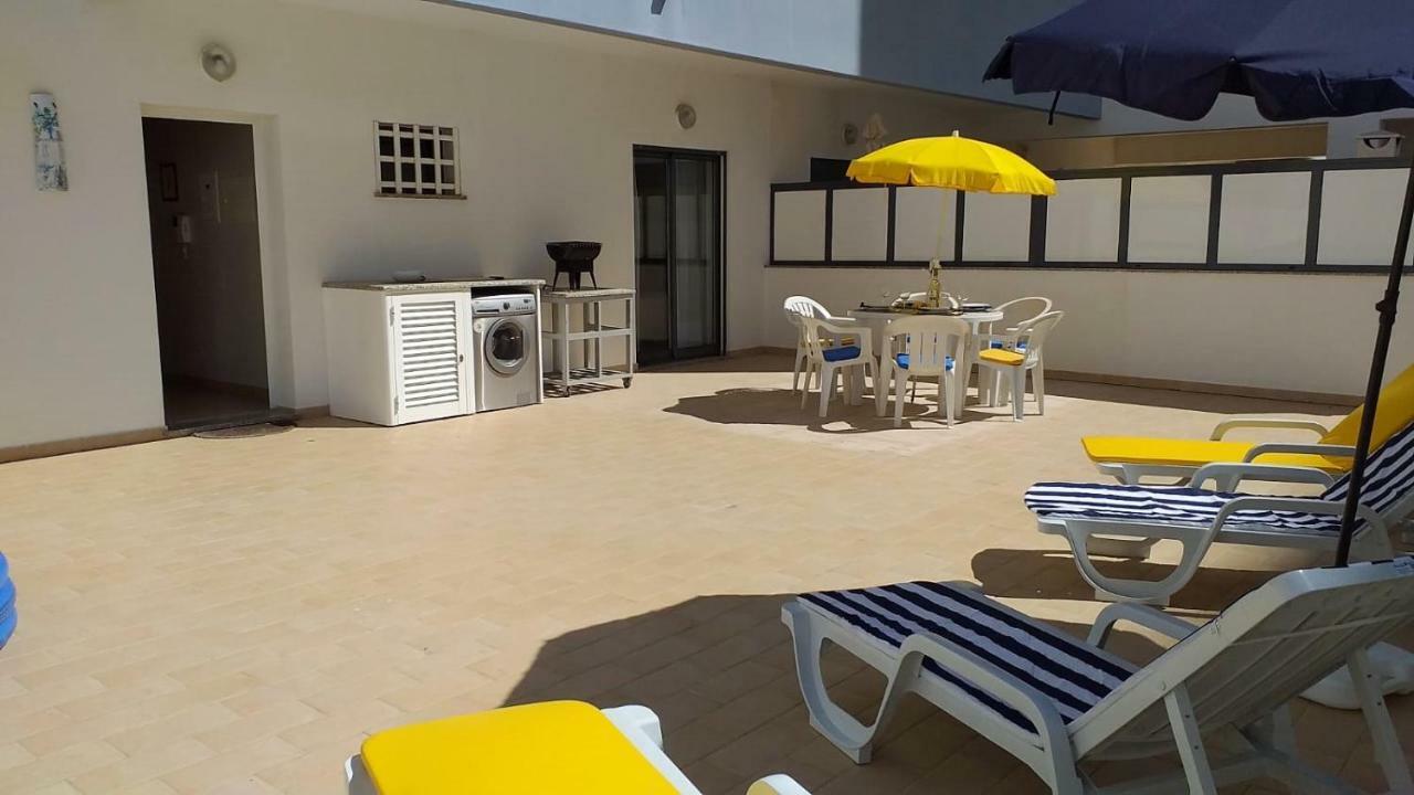 דירות קווארטיירה T2 Tahiti - Terraco, Familiar, Garagem, Wifi מראה חיצוני תמונה