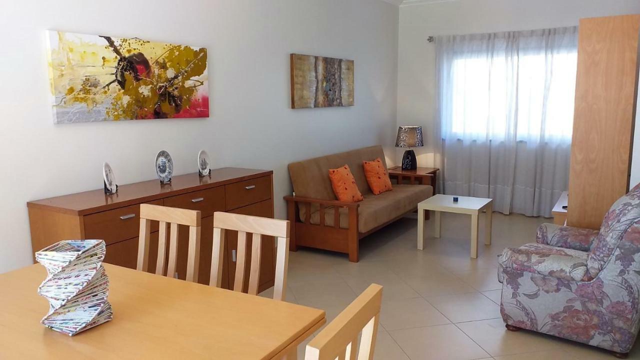 דירות קווארטיירה T2 Tahiti - Terraco, Familiar, Garagem, Wifi מראה חיצוני תמונה